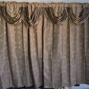 SET DE CORTINAS GERMANIA 1.37X2.13CM